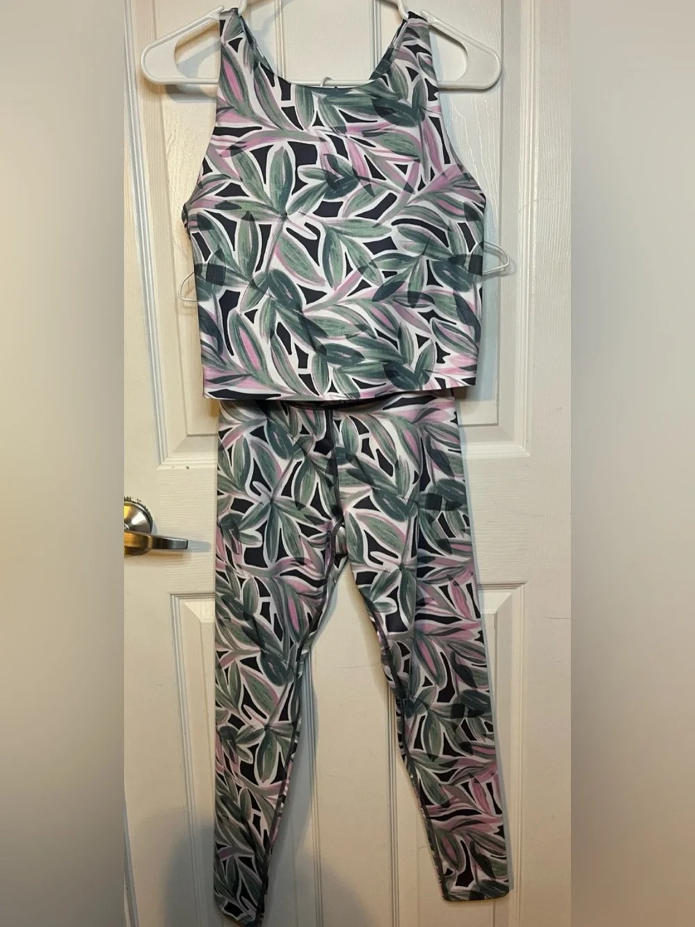 Sage Active Set - Picture 1 of 4